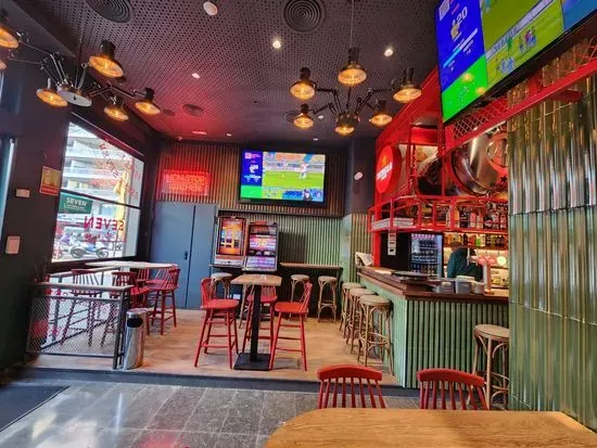 Seven Sports Bar Barcelona