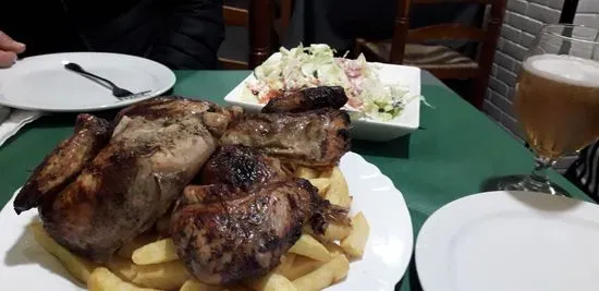 Pollos - Restaurante al carbón