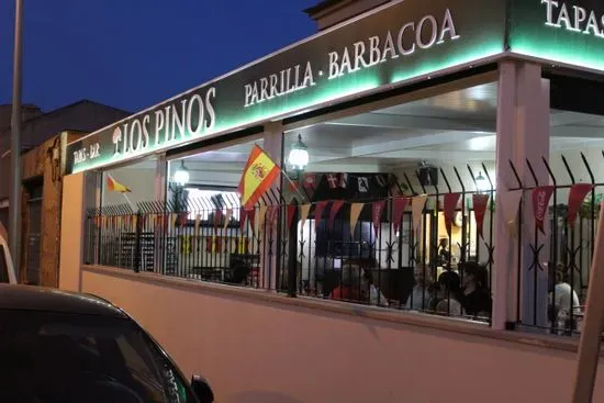 Los Pinos Bar