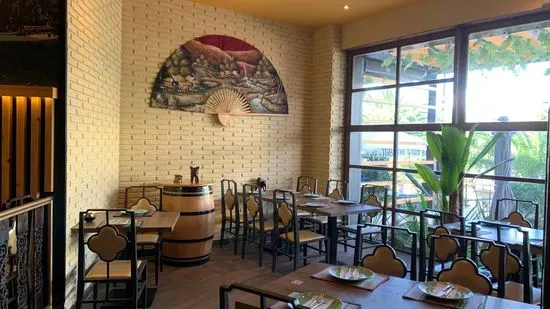 Restaurante Aroy Thai (Nuevos Ministerios)