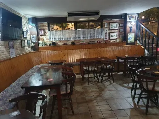 Sherry’s Bar