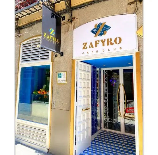 ZAFYRO Cocktail Experience