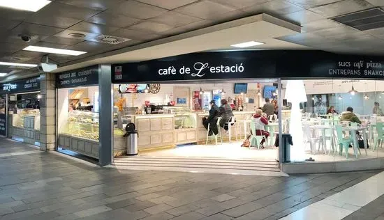 Cafè de l'estació de Plaça Catalunya