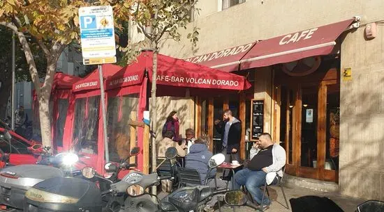 Cafetería Volcán Dorado