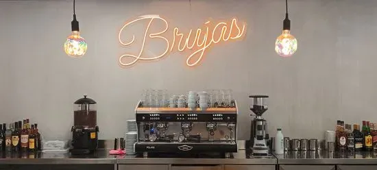 Cafe Brujas