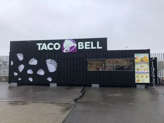 Taco Bell - Abierto solo en días de partido y eventos