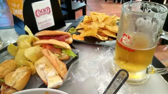 Los Cien Montaditos