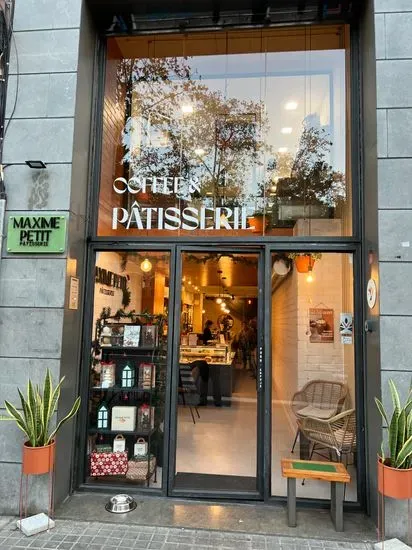 Maxime Petit Pâtisserie - pastelería & cafeteria