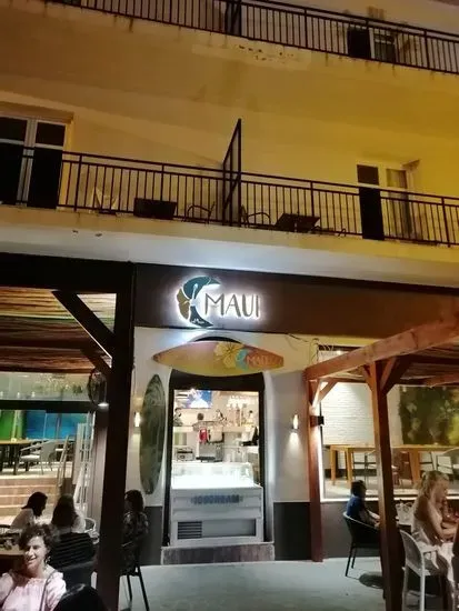 Maüi Beach Gastrolounge