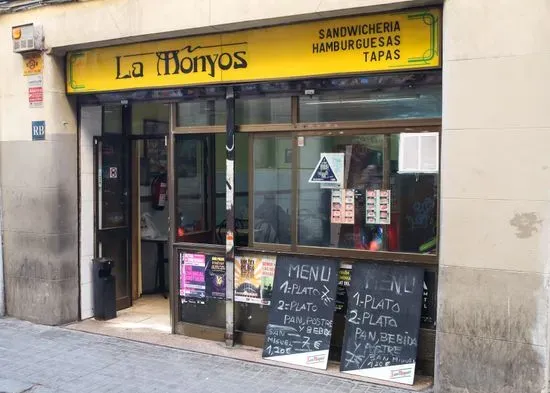 La Monyos