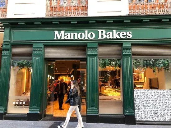 Manolo Bakes