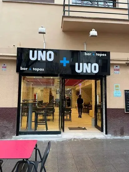 Uno + uno