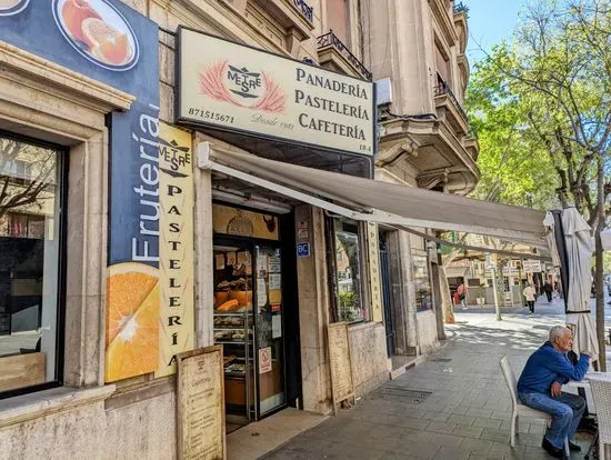 PANADERIA Pasteleria Cafeteria Mestre