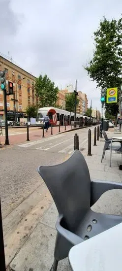 CERVECERÍA AL FINAL DE LA PALMERA.