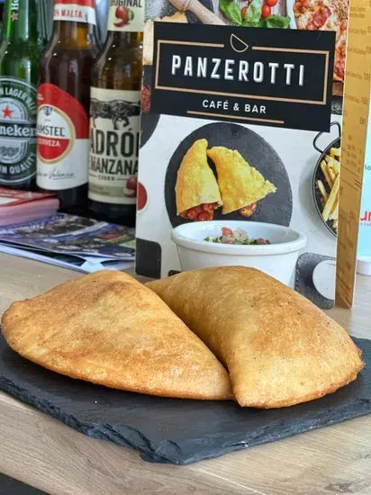 Panzerotti Café & Bar