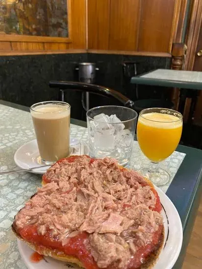 Cafeteria Restaurante La Golondrina