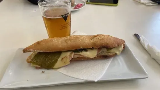 Cafetería Facultad de Ciencias de la Salud