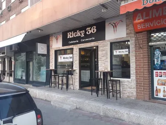 Bar Ricky 36