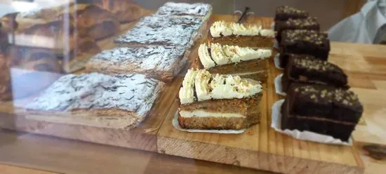 Pastelería Pirineos. Obrador Propio.