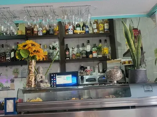 BAR LAS AZUANAS