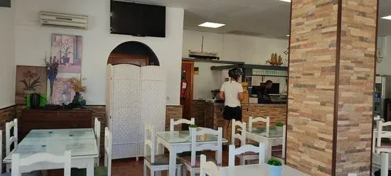 Amistad (Halal) Restaurant