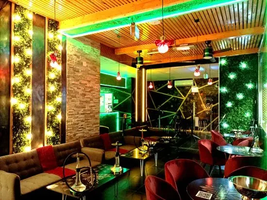 FÉNIX BAR LOUNGE