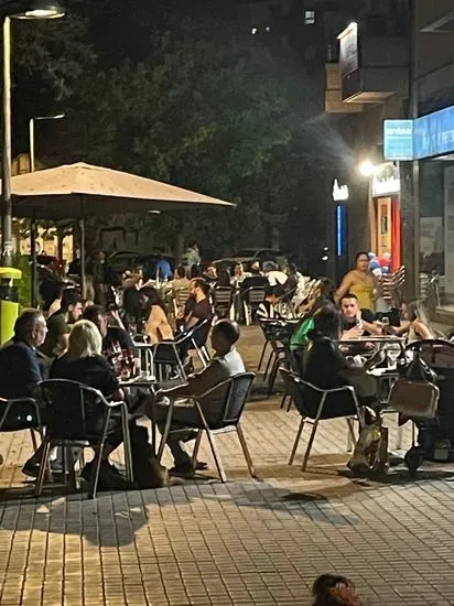 Restaurante Paseo 42 Argentino Venezolano