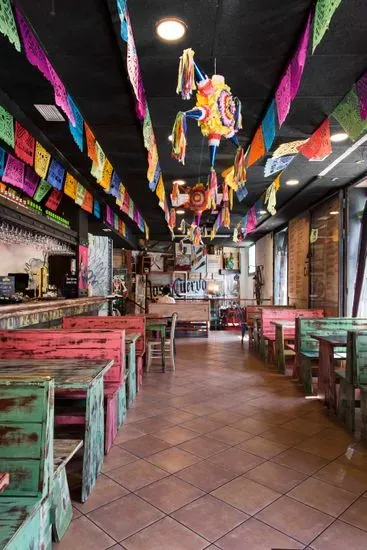 Cantina Canalla Centro - Restaurante Mexicano