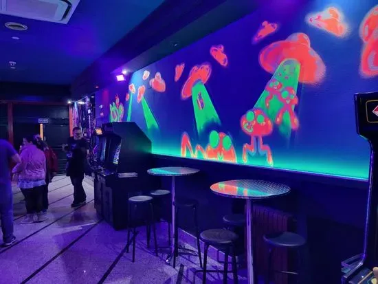 NEXT LEVEL Arcade Bar ~Argüelles~