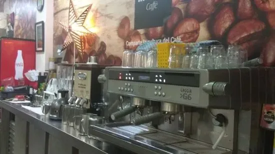 Cafetería El Brillante