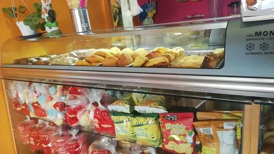 Ecuapan Bolleria Y Pasteleria