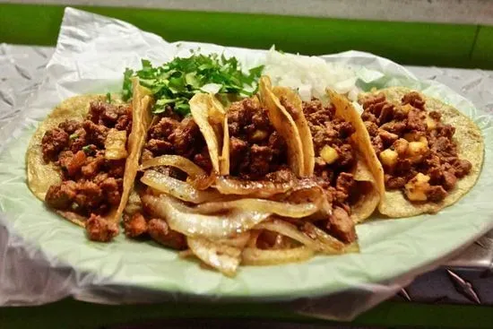 Taquería El Antojo