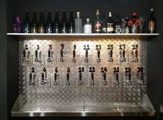 El Grifo Perita - Craft Beer Bar