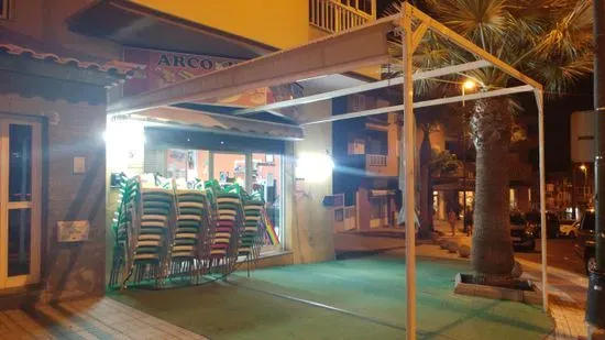 Cafetería Arco Iris