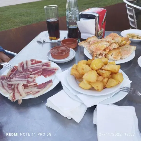 Cafetería Franfurt Los Chavales 2 ("La Bodeguilla")