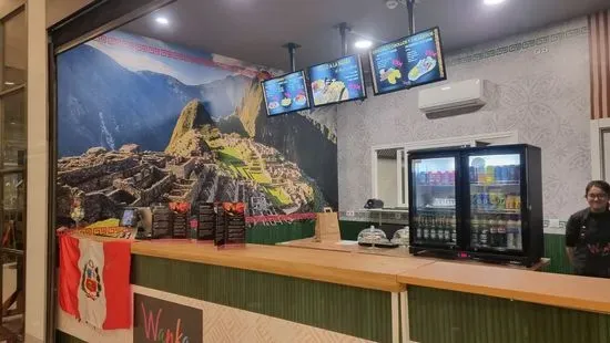 Restaurante Wanka Street Food Perú