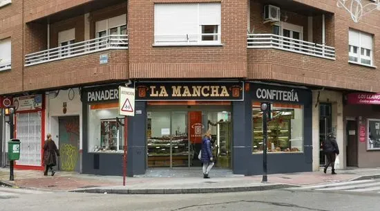 PANADERÍA CONFITERÍA LA MANCHA.