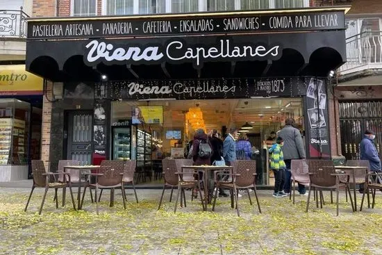 Viena Capellanes