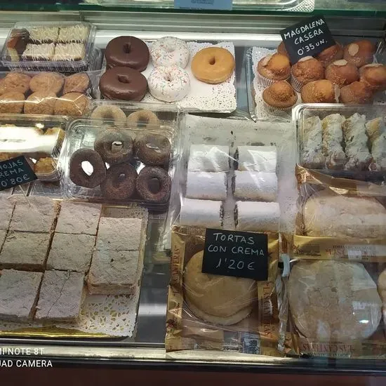 Panaderia Cafetería Alcazar