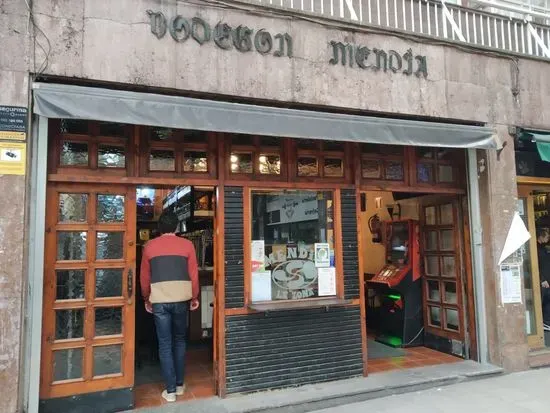 Bodegón Mendia