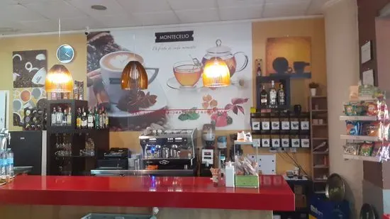 Tipuana Cafetería