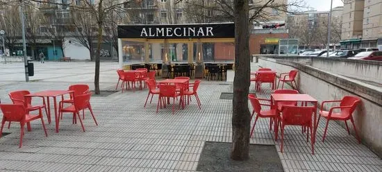 Bar Almecinar