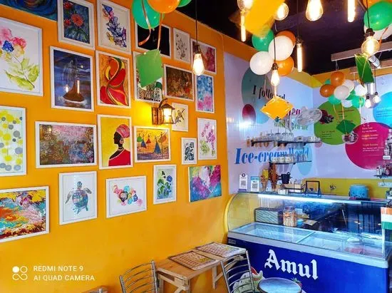 Amul Cafe (Creffles N' Coffee)