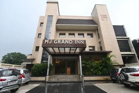 Hotel MJ Grand Inn