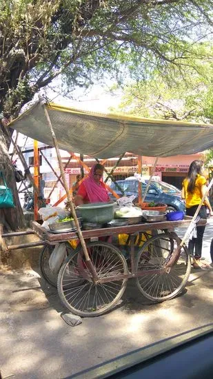 Best Paratha Sabji Jamva Mate