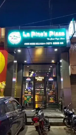 La Pino'z Pizza - Best Pizza in Agra