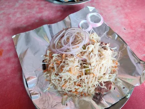 Muradabaadi Chicken Biryani corner