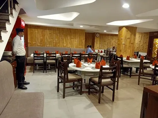 Archi Saffron Restaurant( North Indian cuisine)