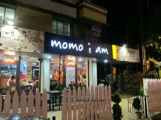 Momo I Am - Chinar Park