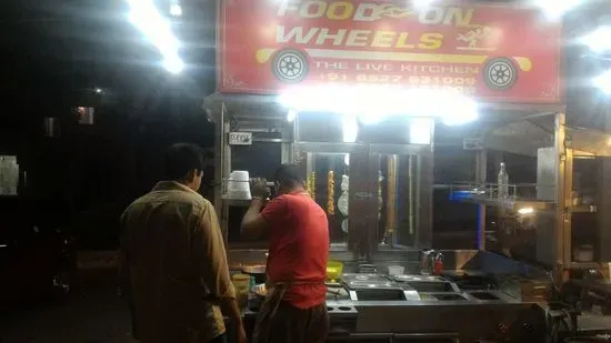 Food on Wheels Restaurant